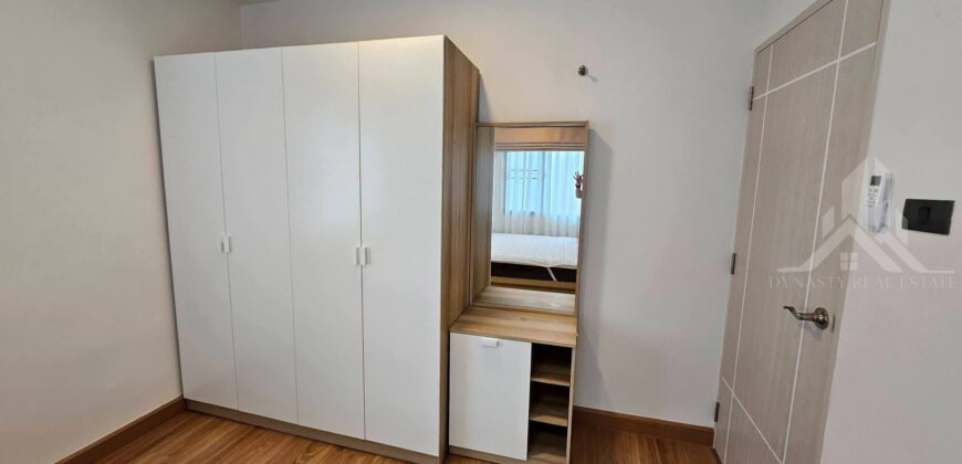 Spacious Garden Home for Rent in Rongpo