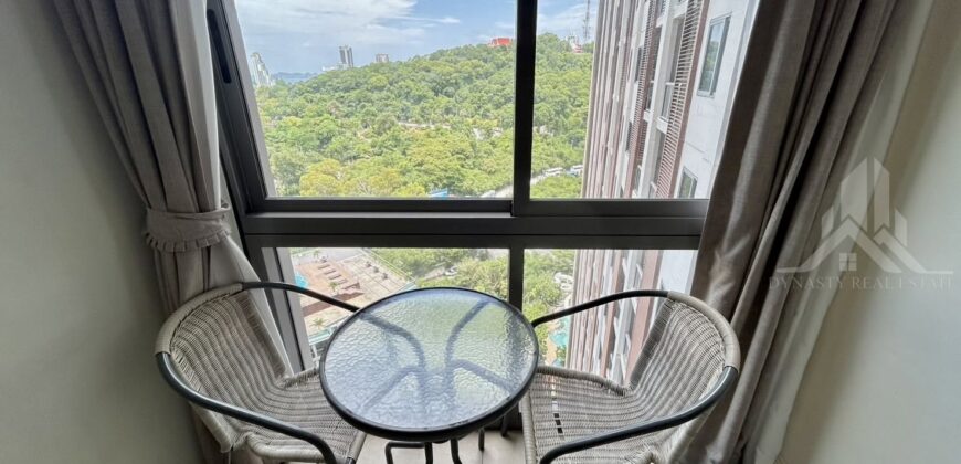 UNIXX South Pattaya Studio with Pool View for Rent