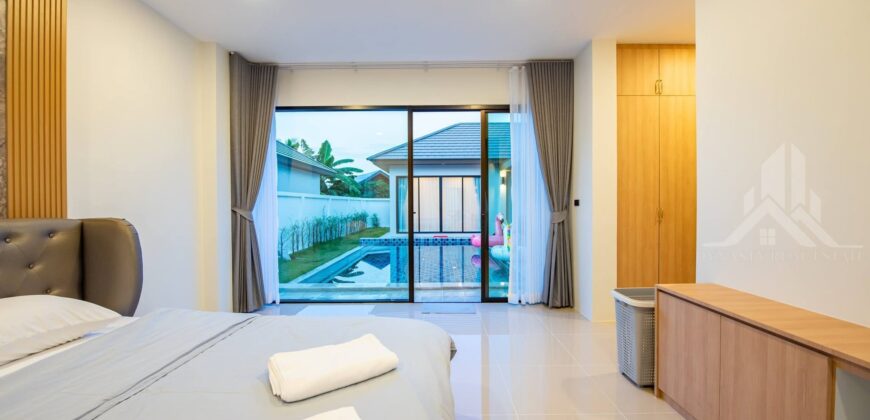 Modern 4 Bedroom Pool Villa for Rent in Pattaya