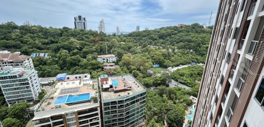 UNIXX South Pattaya Studio with Pool View for Rent