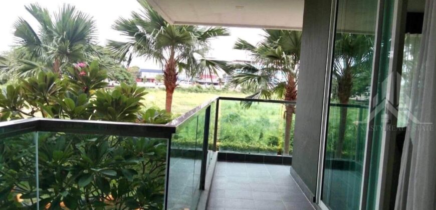 Modern Pool View Condo for Rent in Na Jomtien