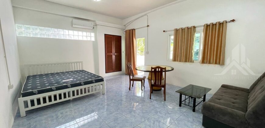 Private Pool House for Sale or Rent in Na Jomtien