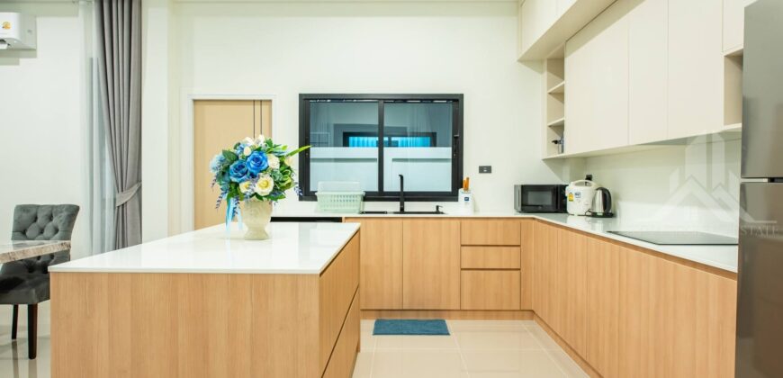 Modern 4 Bedroom Pool Villa for Rent in Pattaya