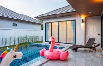 Modern 4 Bedroom Pool Villa for Rent in Pattaya