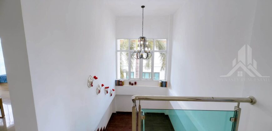 Spacious 4 Bedroom Pool Villa for Rent in Pattaya