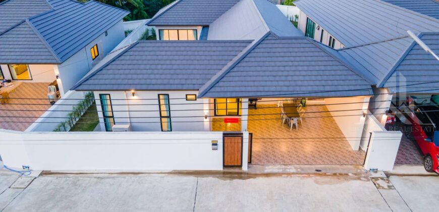 Modern 4 Bedroom Pool Villa for Rent in Pattaya