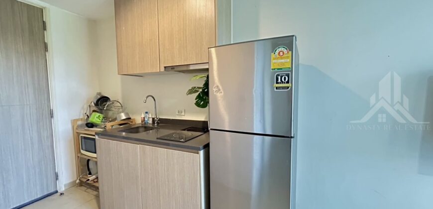 UNIXX South Pattaya Studio with Pool View for Rent
