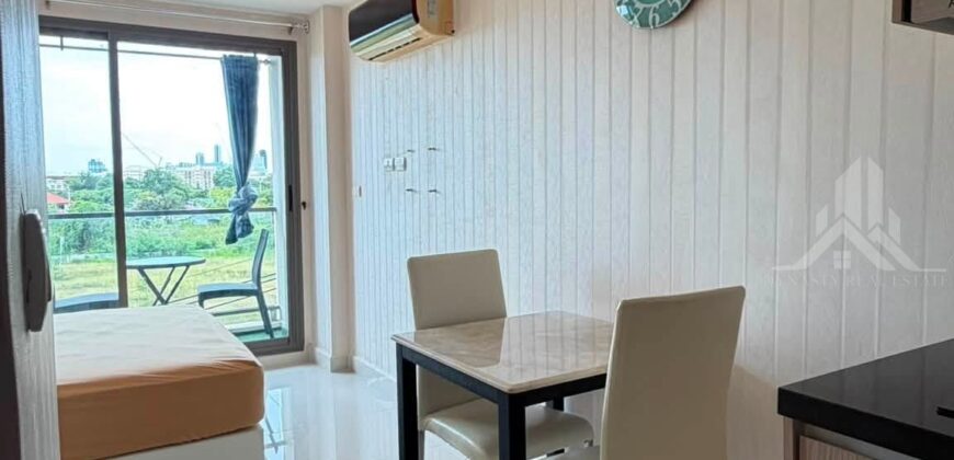 Laguna Beach Resort Maldives Condo for Sale in Pattaya