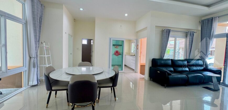 Pet Friendly 3 Bedroom Home for Rent in Pattaya