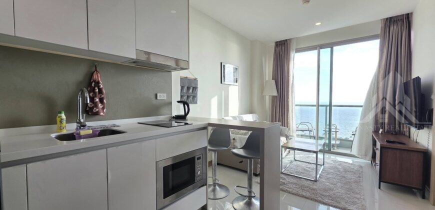 Sea View Condo For Sale in Jomtien Pattaya