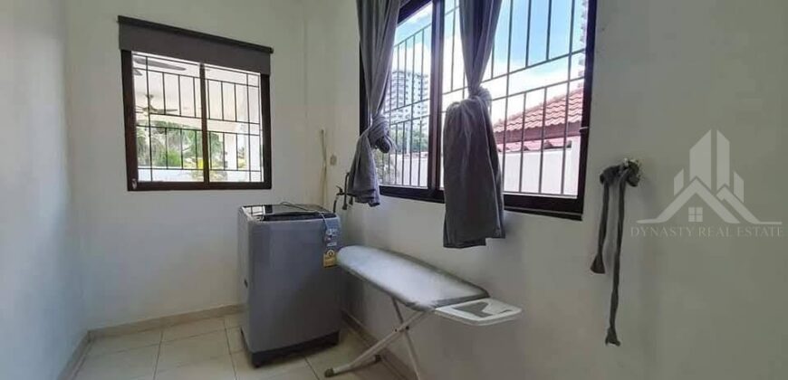 4 Bedroom Pool House for Rent in Pattaya