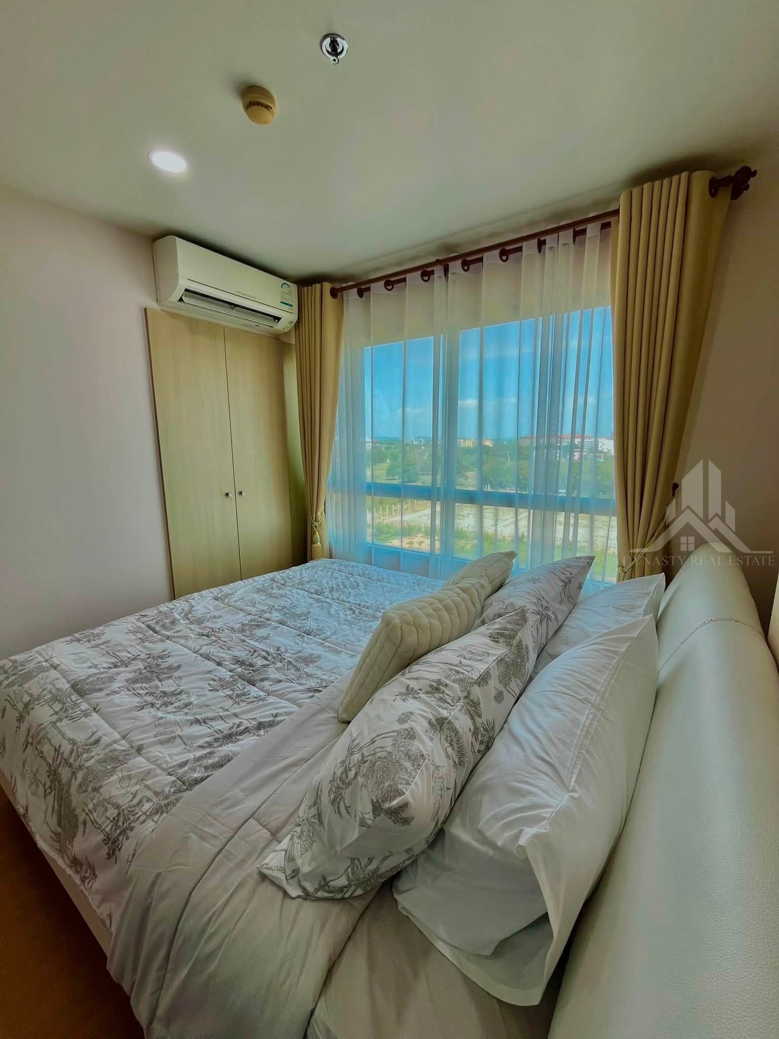 Lumpini seaview jomtien sea view condo for rent