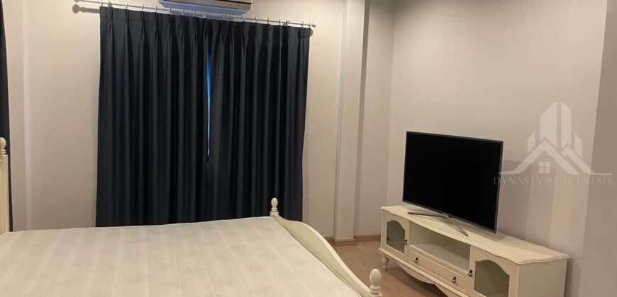 Winston Village Townhouse for Rent in Pattaya