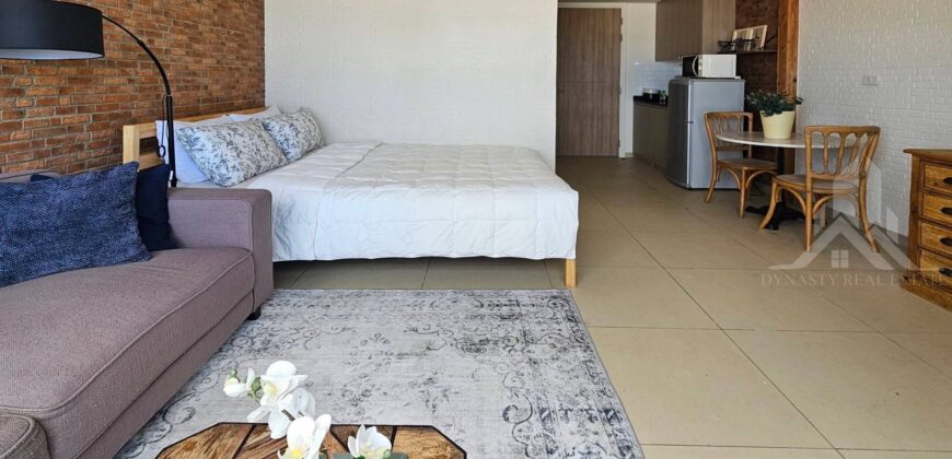 High Floor Studio for Rent in South Pattaya