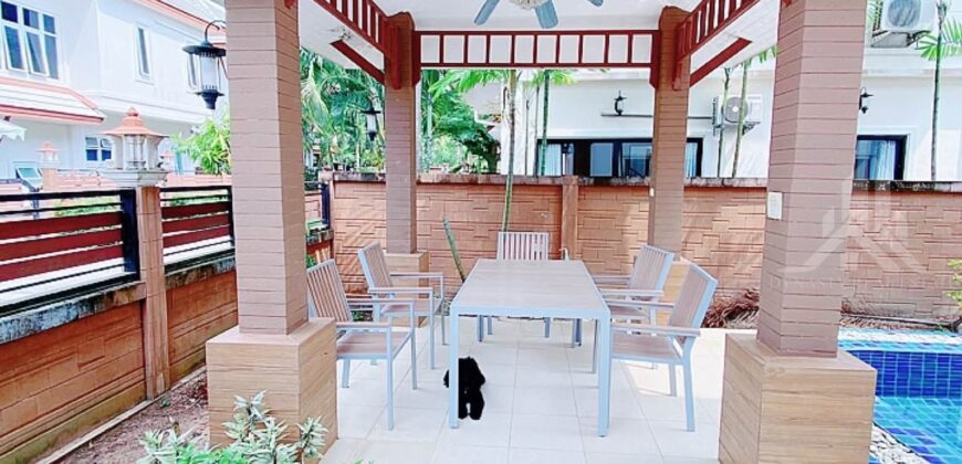 Spacious 4 Bedroom Pool Villa for Rent in Pattaya