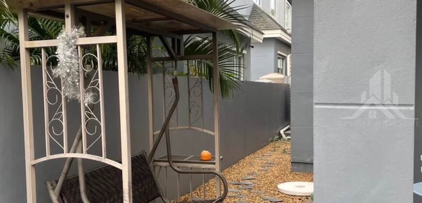 Winston Village Townhouse for Rent in Pattaya