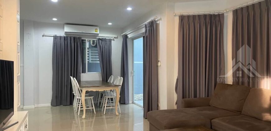 Winston Village Townhouse for Rent in Pattaya
