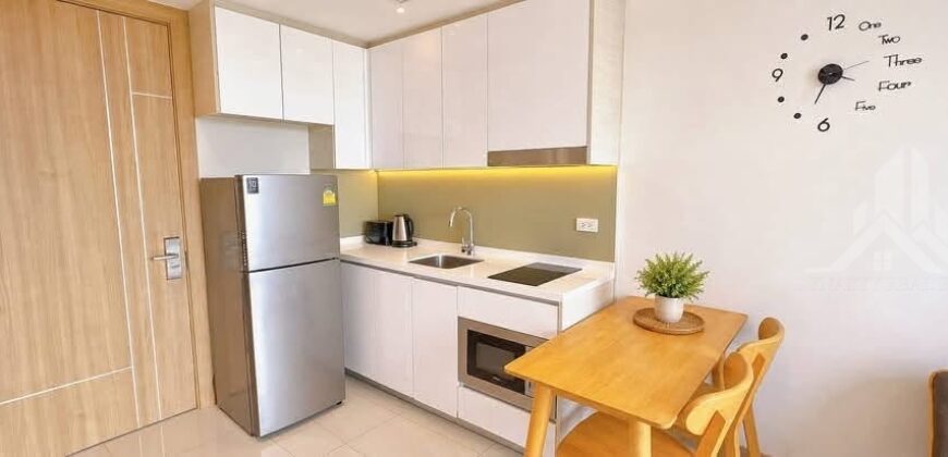 Riviera Jomtien Condo for Rent in Pattaya Sea View