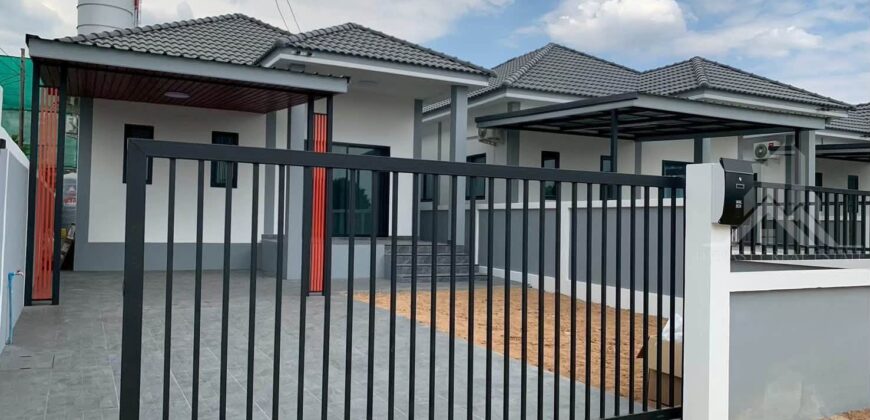 2 Beds East Pattaya House for Rent Near Schools