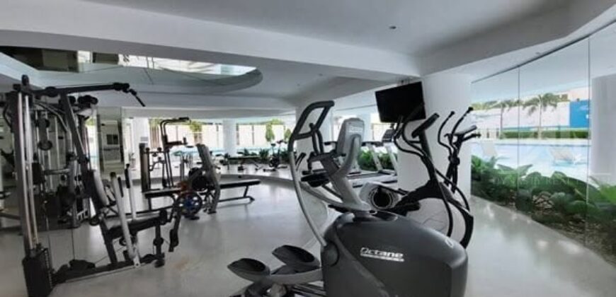 Luxury Sea View Condo at La Royale Pattaya