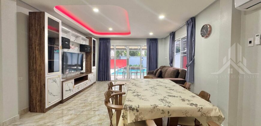 Detached House for Rent in Pattaya, 4 Beds