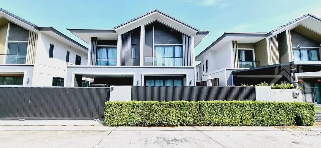 Luxury 3-bed home for rent in pattaya