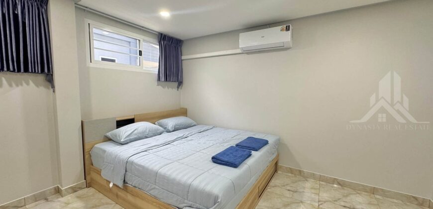 Detached House for Rent in Pattaya, 4 Beds