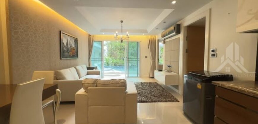 Spacious 1-Bedroom Rental Near Walking Street and Beach