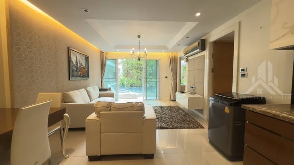 Spacious 1-bedroom rental near walking street and beach