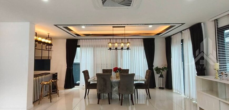 Luxury 3-Bed Home for Rent in Pattaya