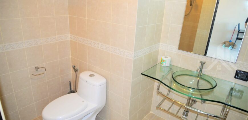 Park Lane Jomtien Resort Studio Condo for Sale & Rent