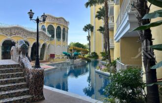 Spacious 2-Bedroom Condo at Espana Jomtien for Sale
