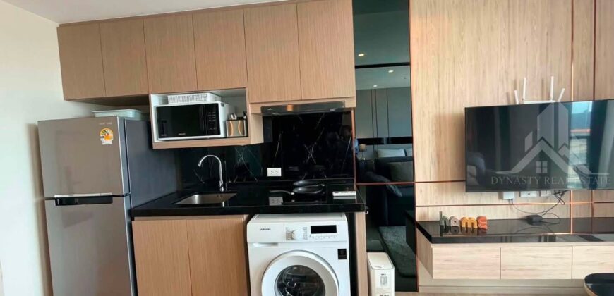 High Floor 1 Bedroom Rental in Pratumnak Pattaya