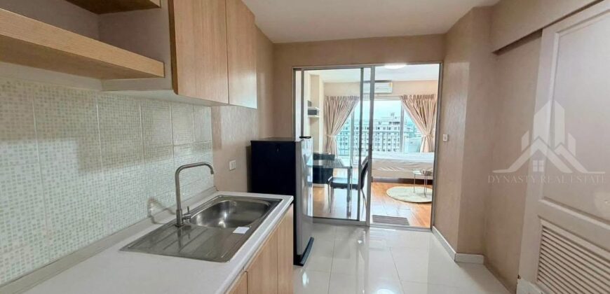 Affordable High Floor Condo for Rent in South Pattaya