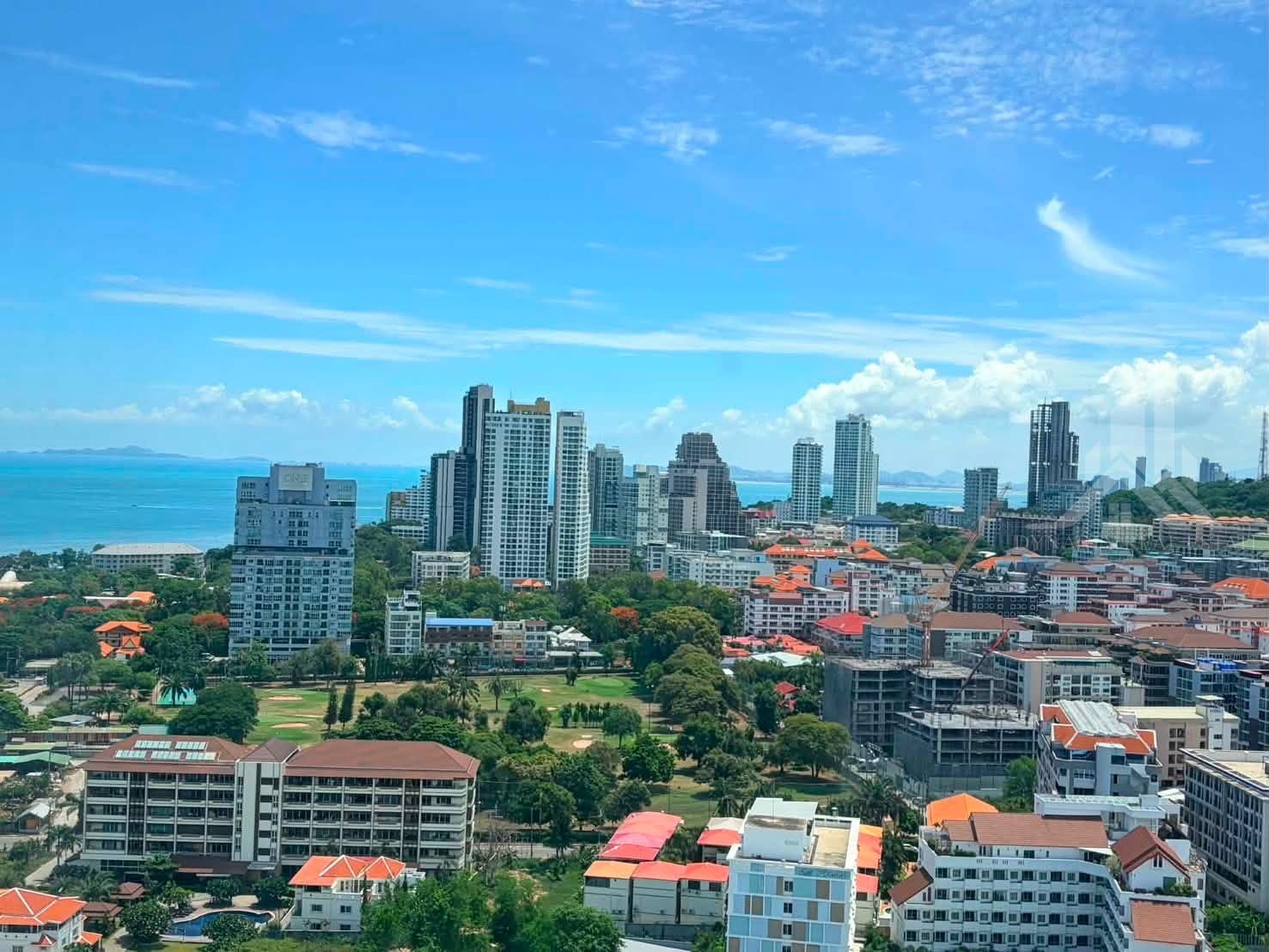 High floor 1 bedroom rental in pratumnak pattaya