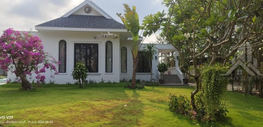Luxury Pool Villa for Rent in Huay Yai Pattaya