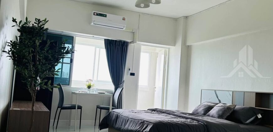 Sea View 1 Bedroom Condo in Pattaya for Sale