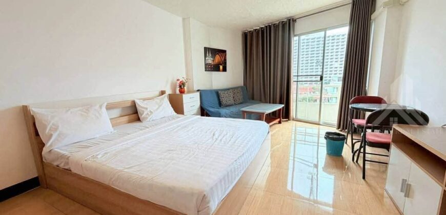 View Talay 1 Jomtien Studio For Rent Near Beach