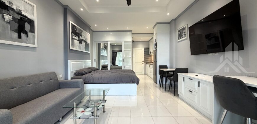 Baan Suan Lalana Studio Condo for Sale & Rent