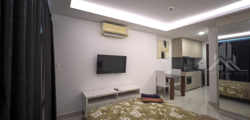 Laguna Beach Resort 3 The Maldives Studio Condo for Sale & Rent