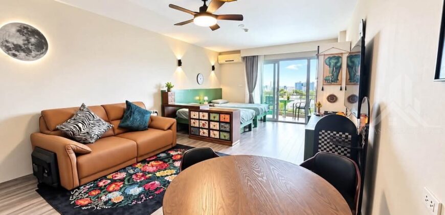 Jomtien Plaza Residence Large Studio Condo For Rent | 5th Floor, Partial Sea View