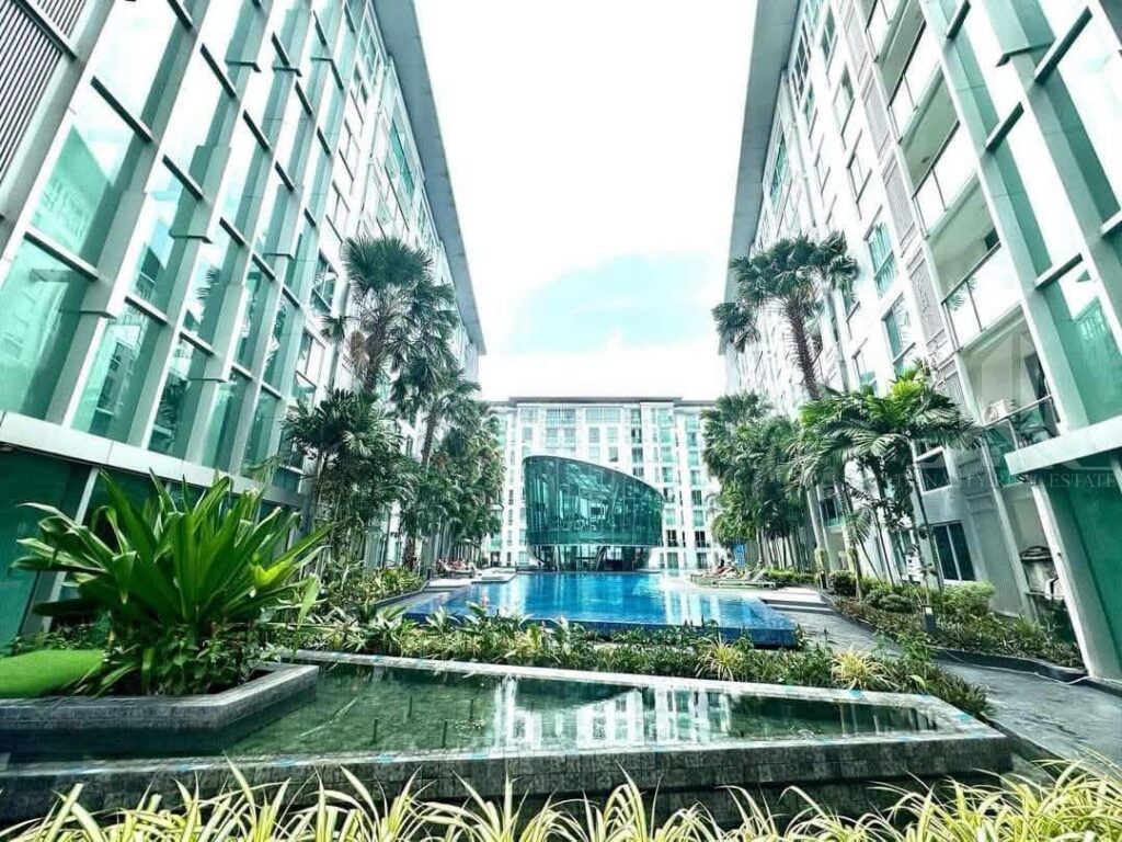 Central pattaya condo for rent