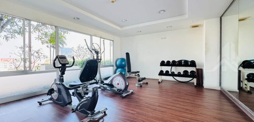 Lumpini Ville Naklua – Wongamat 1-Bedroom Condo For Sale | 8th Floor, Foreign Quota
