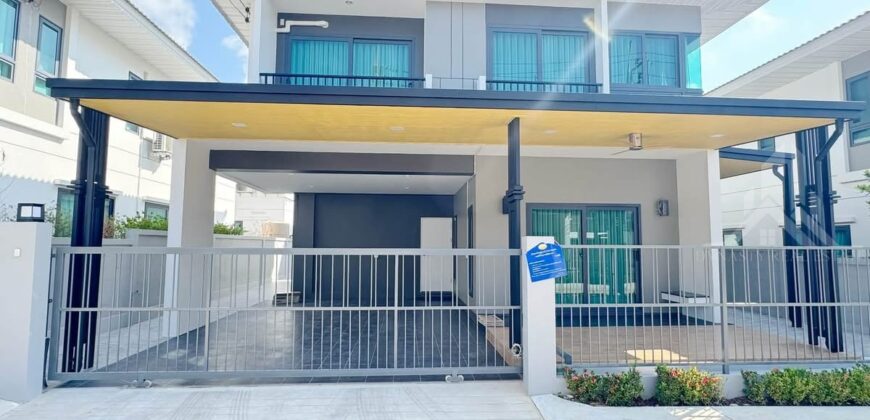 Supalai Park Ville Sukhumvit-Pattaya 3-Bedroom House For Rent | Nong Prue