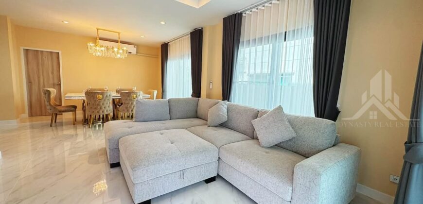 Supalai Park Ville Sukhumvit-Pattaya 3-Bedroom House For Rent | Nong Prue