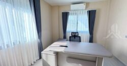 Supalai Park Ville Sukhumvit-Pattaya 3-Bedroom House For Rent | Nong Prue