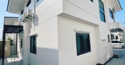 Supalai Park Ville Sukhumvit-Pattaya 3-Bedroom House For Rent | Nong Prue