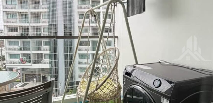 Laguna Beach Resort 1 – Pool View For Rent