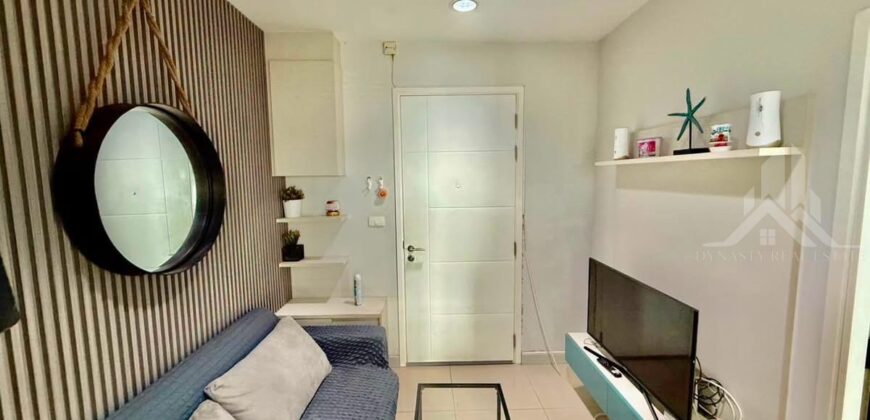 Centric Sea Pattaya 1-Bedroom Corner Condo For Rent | 14th Floor