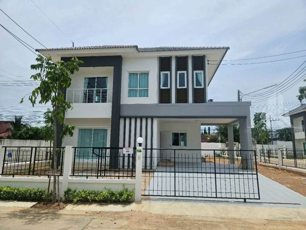 Lalin property village house 4-bed house in village for rent